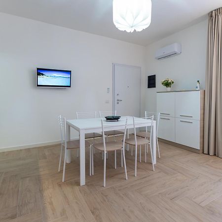 Estia Suites Villasimius Exteriör bild