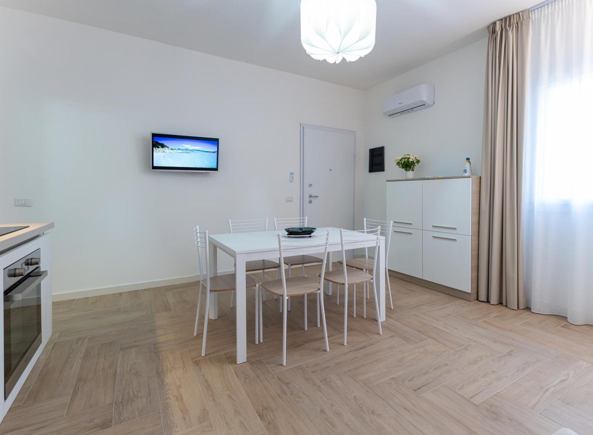 Estia Suites Villasimius Exteriör bild